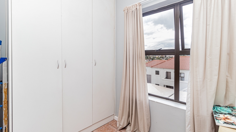 2 Bedroom Property for Sale in Vredekloof Western Cape